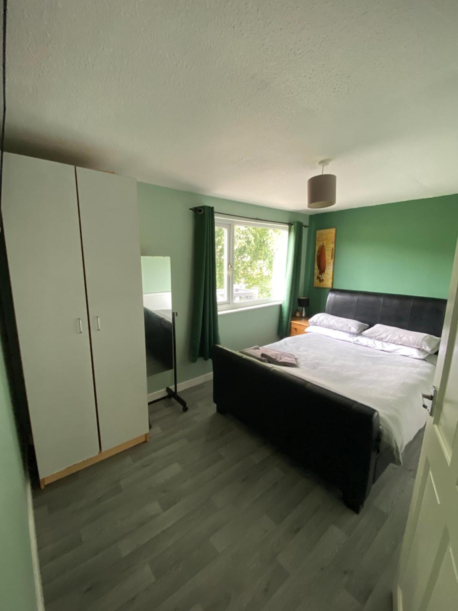 Stunning 3 Bed Riverside Cabin In Snowdonia Caeathro Dış mekan fotoğraf